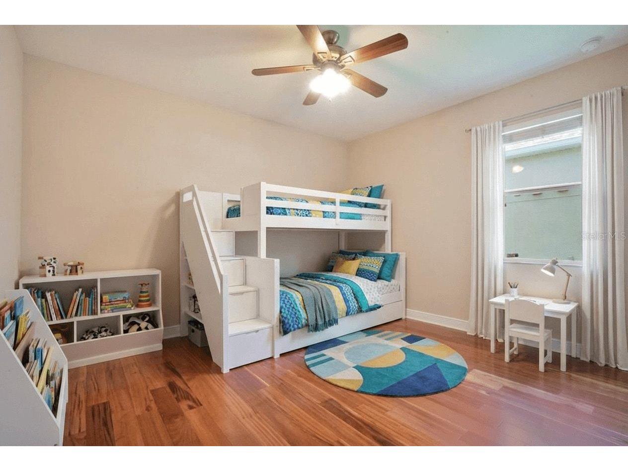 2210 Valterra Vista Way Valrico FL 33594 TB8501820 image36