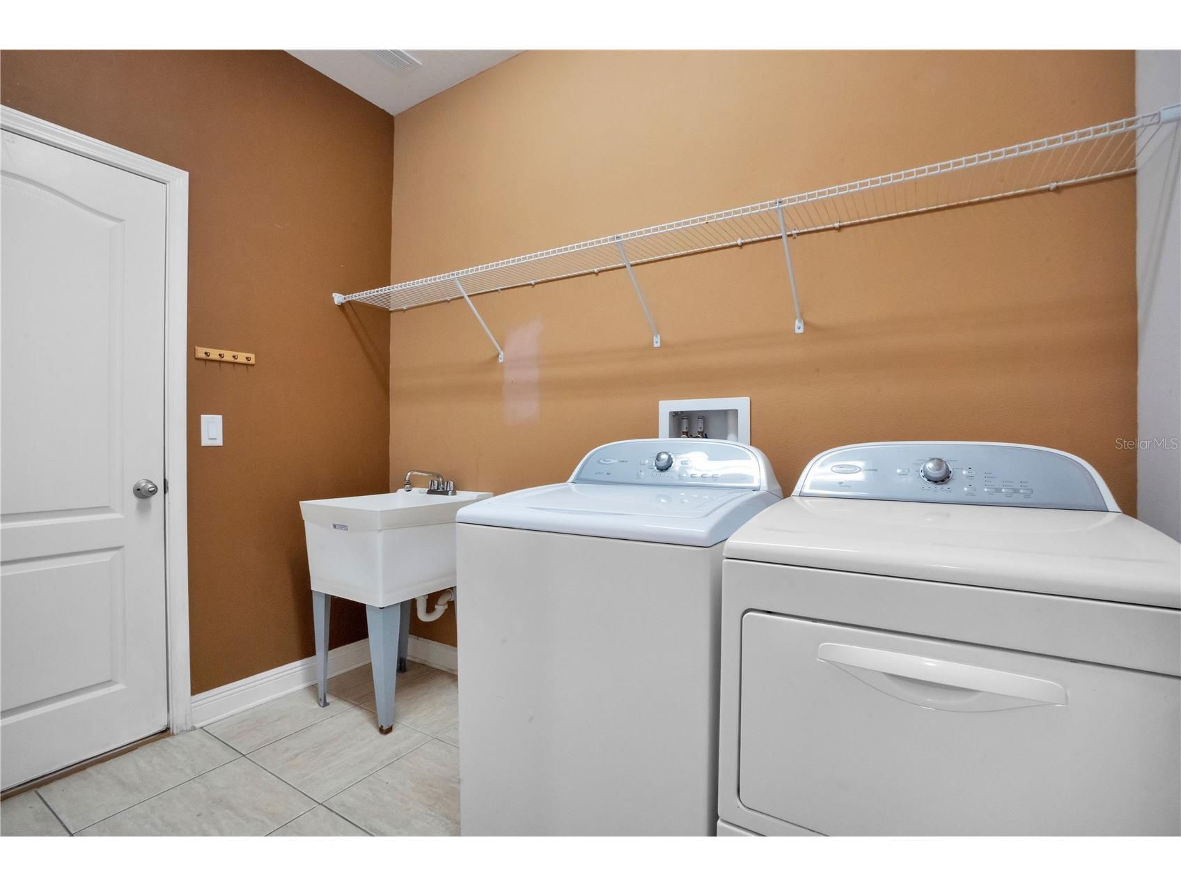 2210 Valterra Vista Way Valrico FL 33594 TB8501820 image41