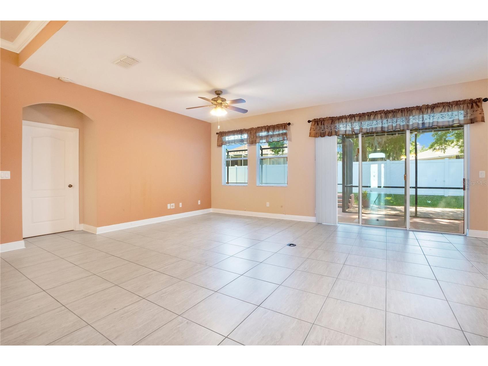 2210 Valterra Vista Way Valrico FL 33594 TB8501820 image8