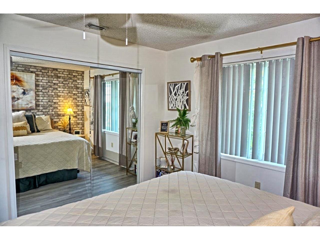 2210 Vista Del Sol Circle #520 Lutz FL 33558 W7878568 image17