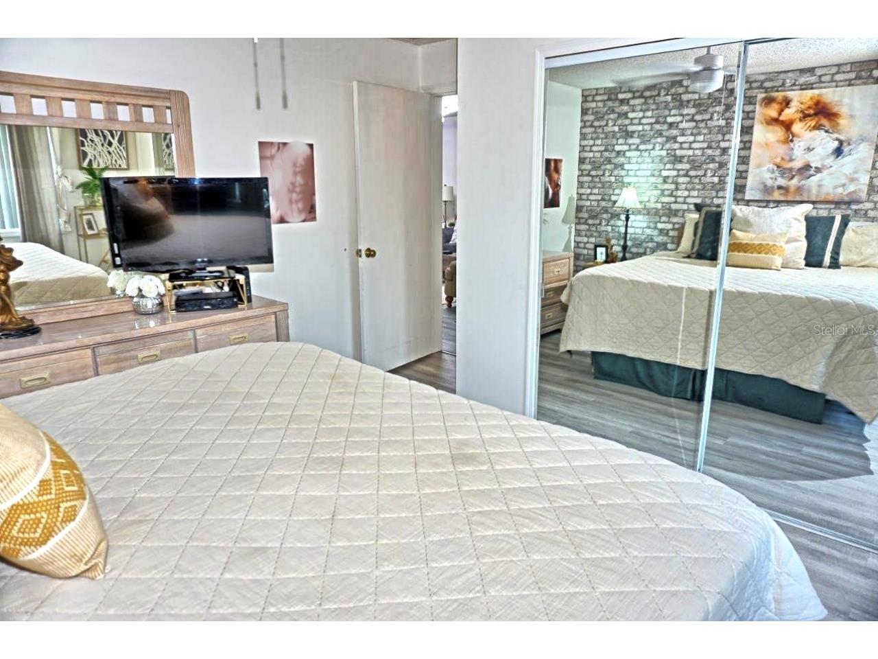 2210 Vista Del Sol Circle #520 Lutz FL 33558 W7878568 image18