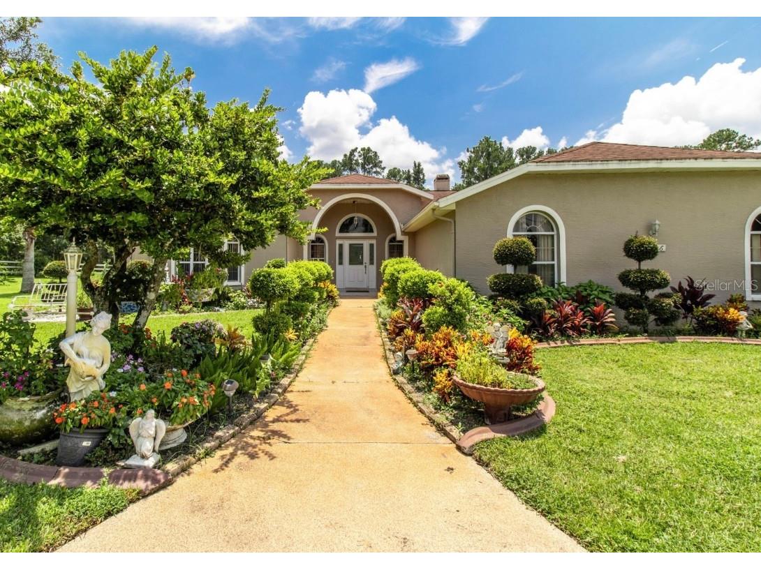 22106 Garmisch Way Brooksville FL 34601 W7880537 image2