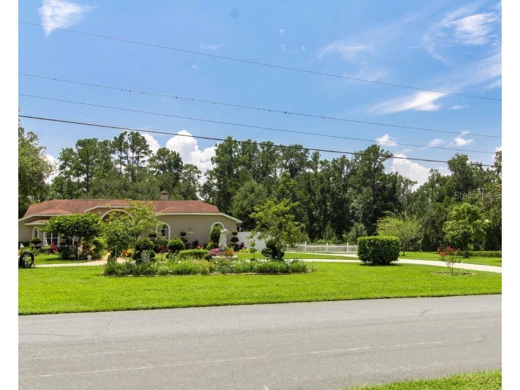 22106 Garmisch Way Brooksville FL 34601 W7880537 image3