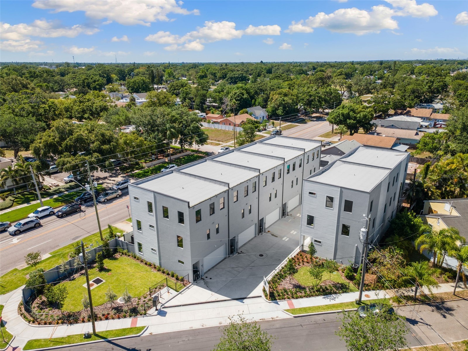 2211 16th Street N Saint Petersburg FL 33704 TB8473248 image1