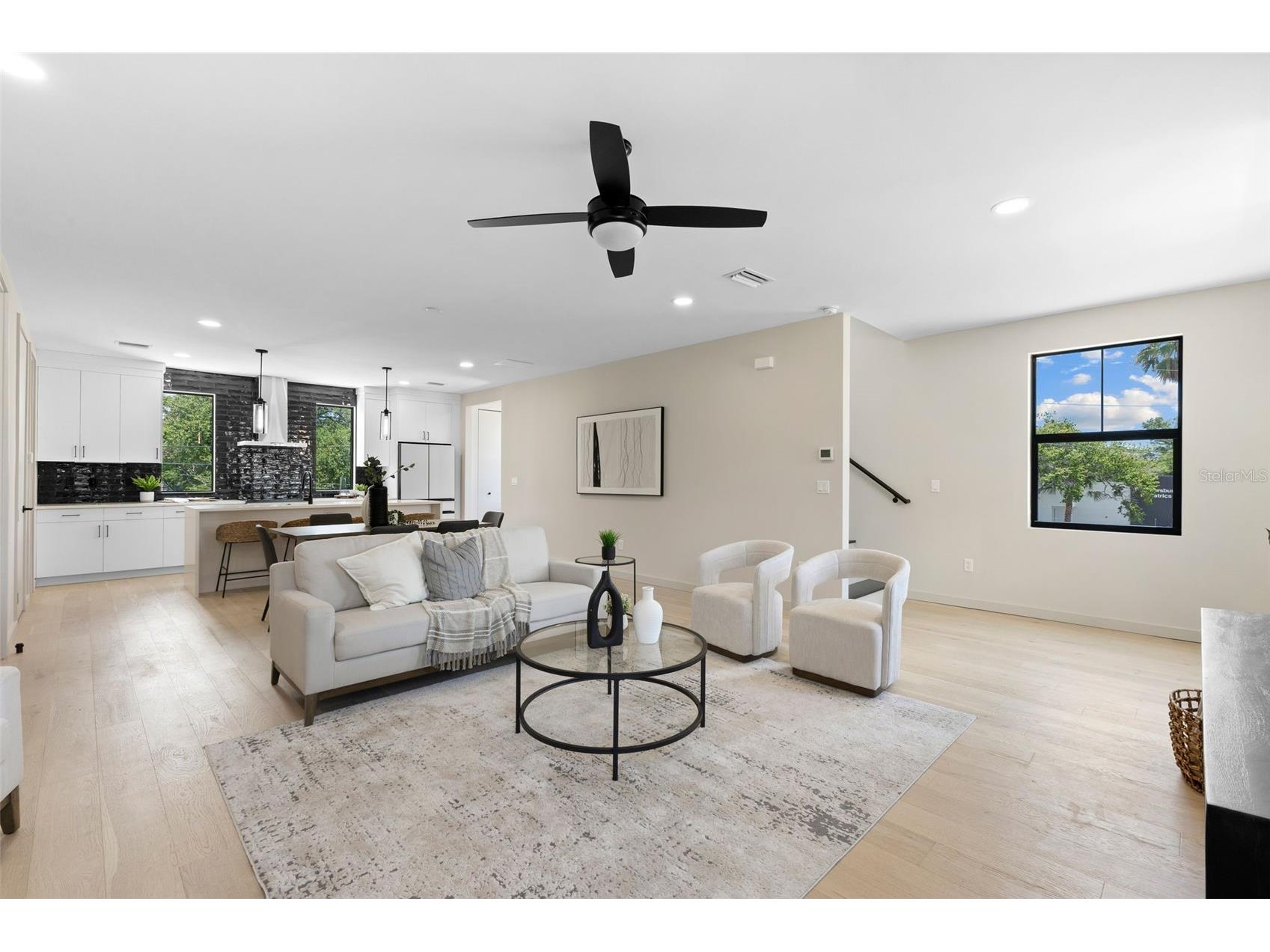 2211 16th Street N Saint Petersburg FL 33704 TB8473248 image12