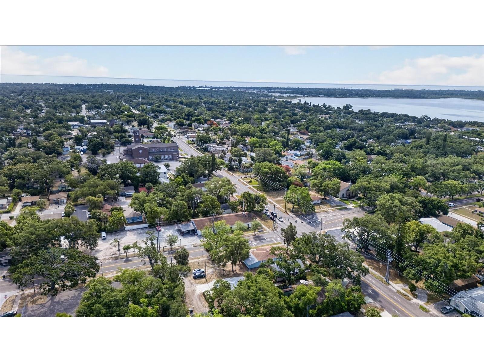 2211 22nd Avenue S Saint Petersburg FL 33712 TB8507696 image33