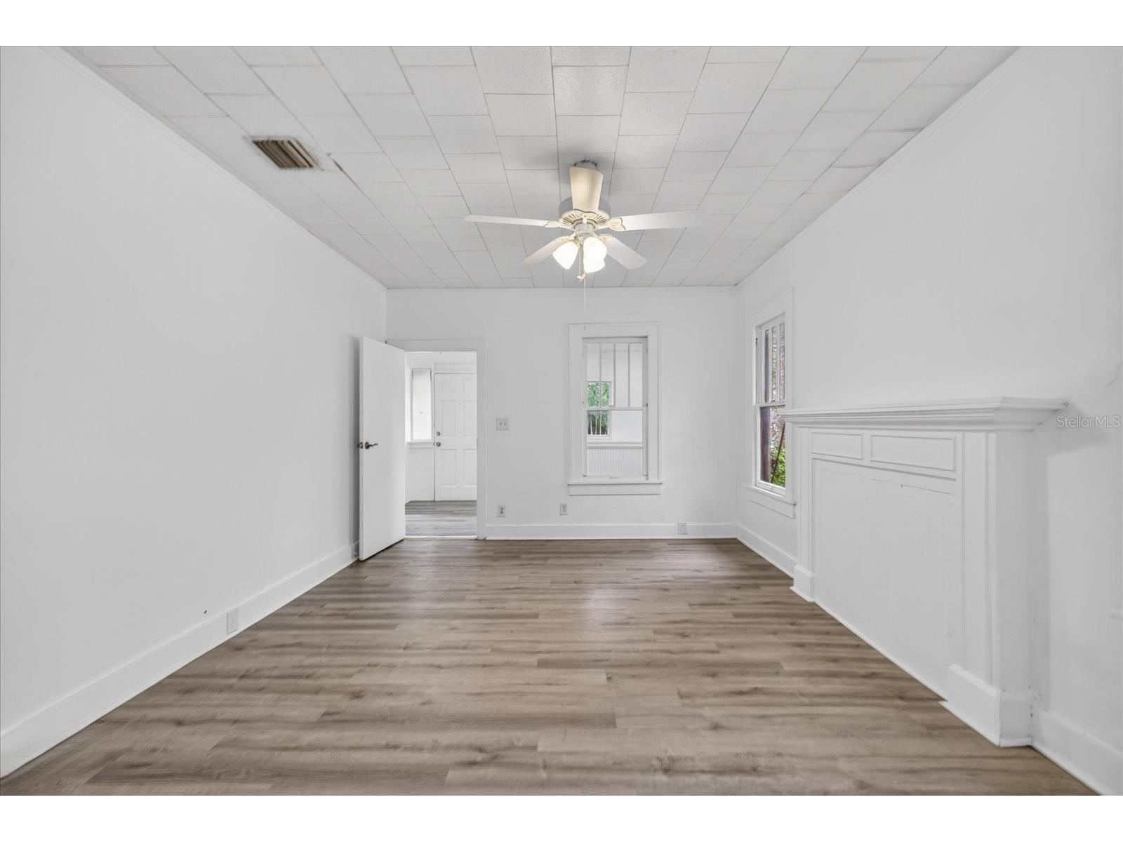 2211 22nd Avenue S Saint Petersburg FL 33712 TB8507696 image4