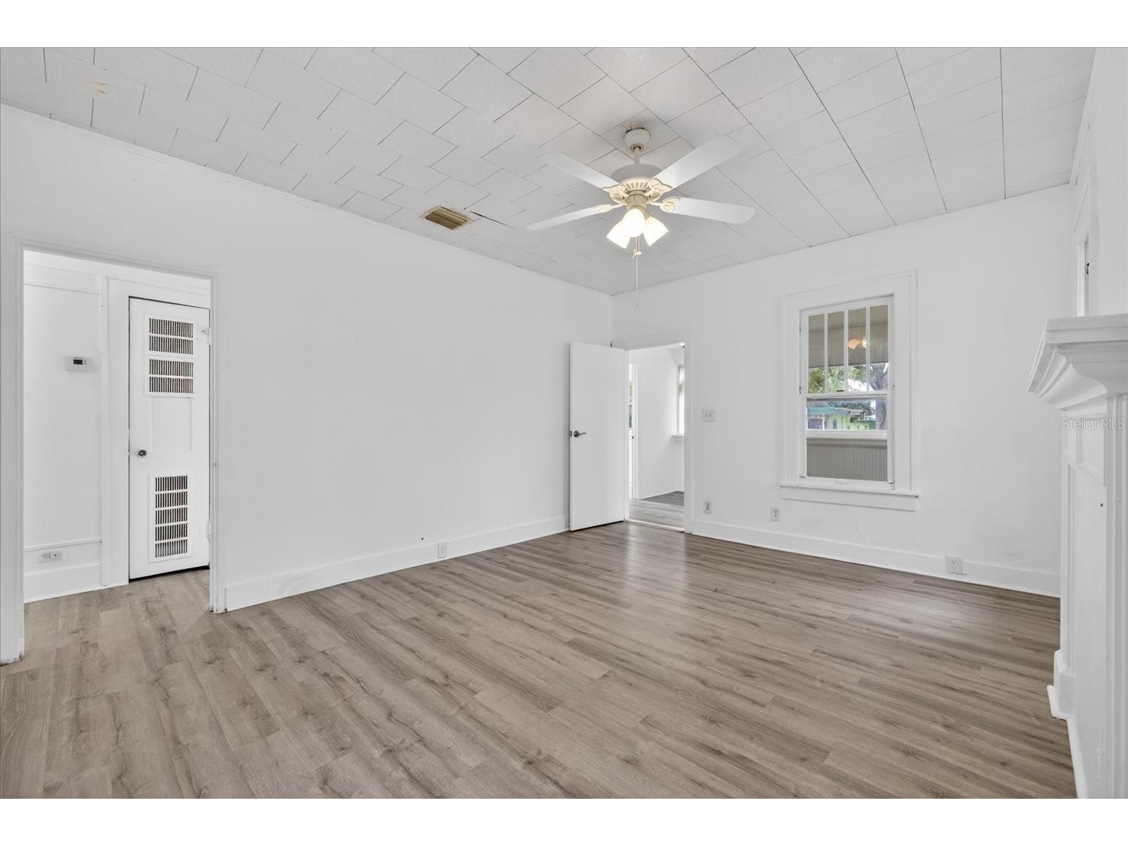 2211 22nd Avenue S Saint Petersburg FL 33712 TB8508170 image17