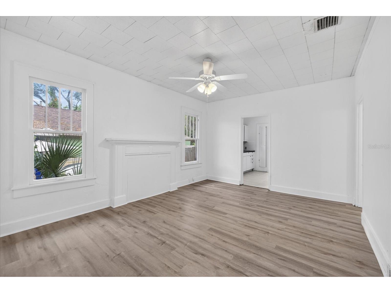 2211 22nd Avenue S Saint Petersburg FL 33712 TB8508170 image5