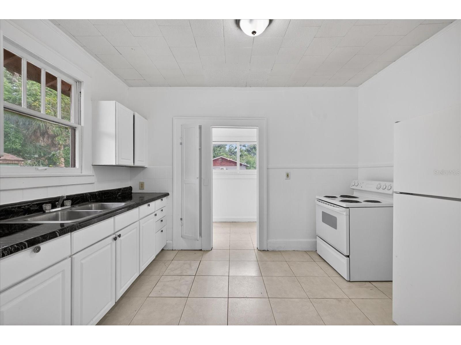 2211 22nd Avenue S Saint Petersburg FL 33712 TB8508170 image6