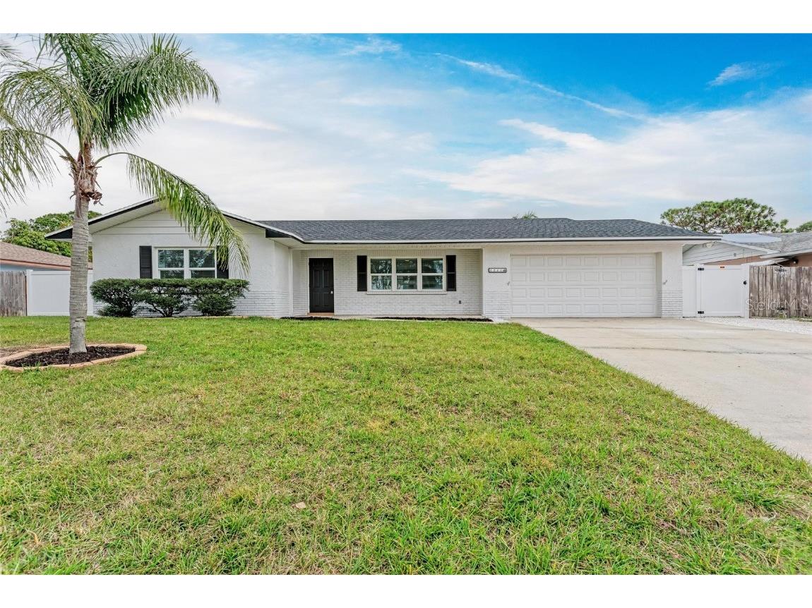 2211 41st Street W Bradenton FL 34205 A4638621 image1