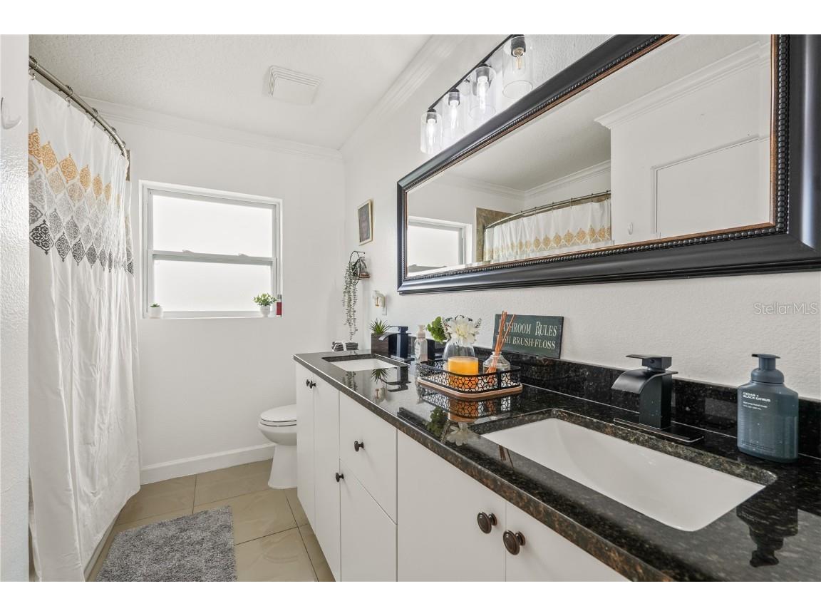 2211 Beatrice Drive Orlando FL 32810 O6345669 image5