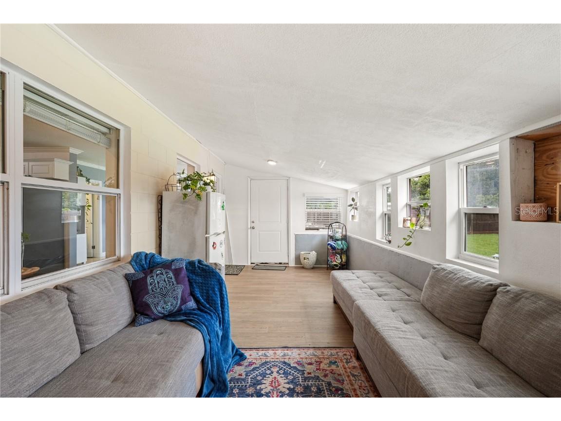 2211 Beatrice Drive Orlando FL 32810 O6345669 image9