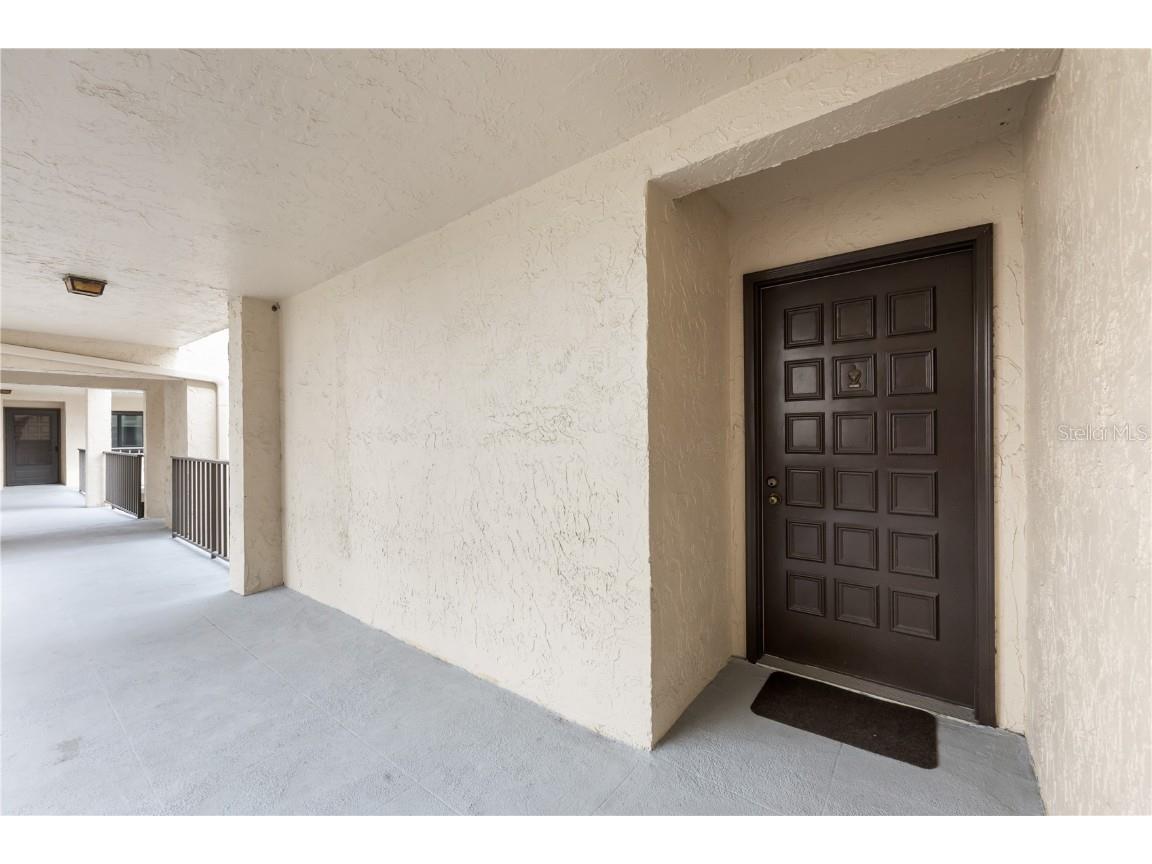 2211 Belleair Road #D5 Clearwater FL 33764 U8231296 image1