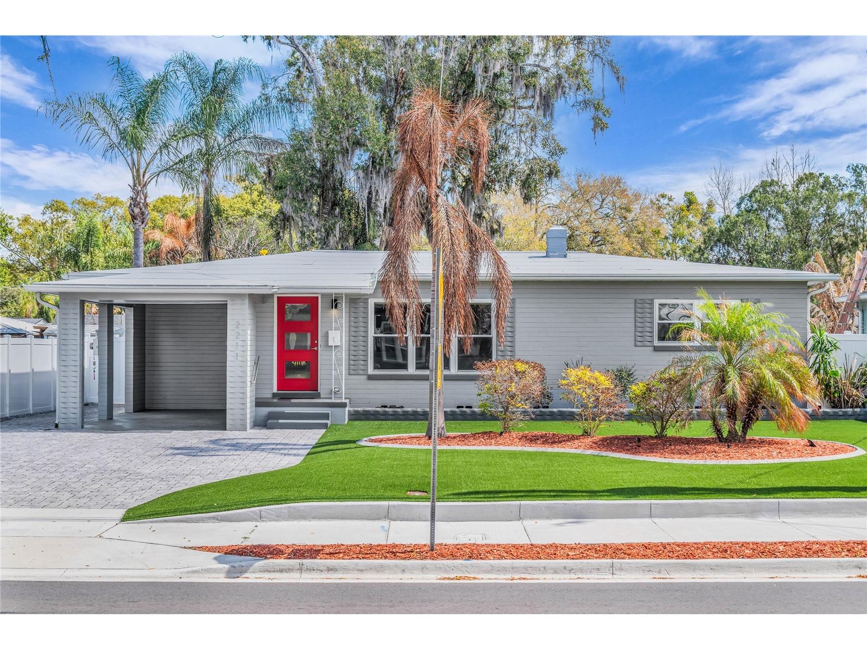 2211 Delaney Avenue Orlando FL 32806 O6387466 image1
