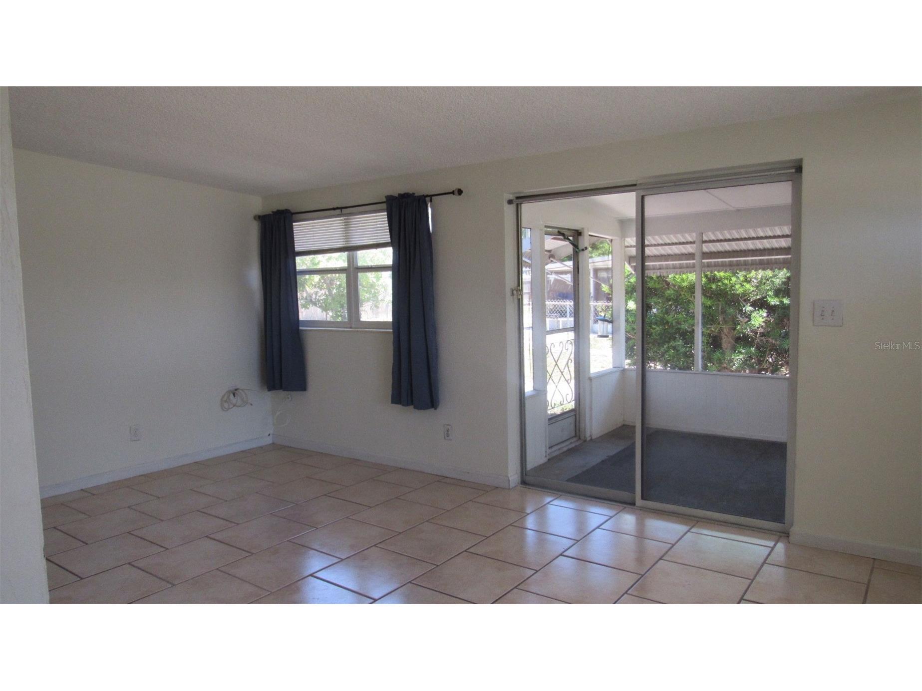 2211 Emory Avenue Bradenton FL 34207 A4690536 image10