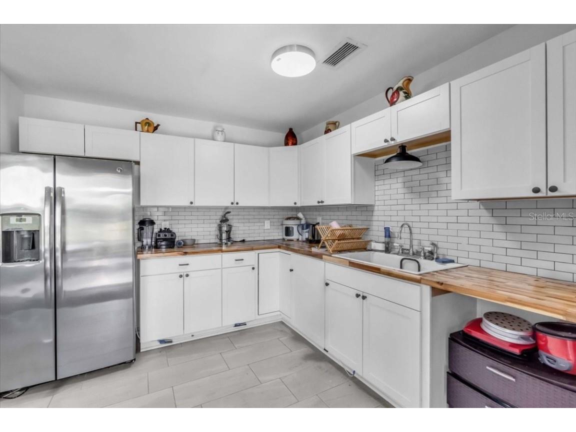 2211 Englewood Road Englewood FL 34223 N6137940 image18