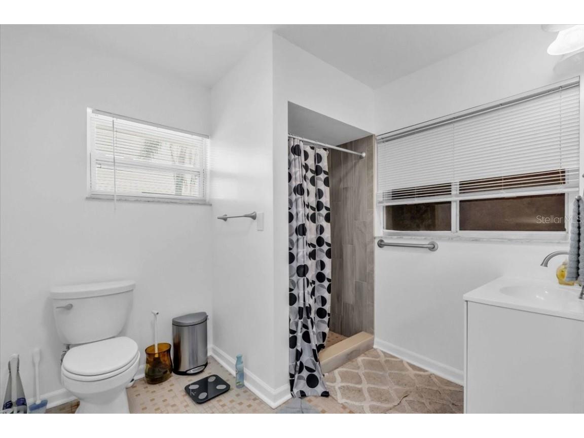 2211 Englewood Road Englewood FL 34223 N6137940 image26