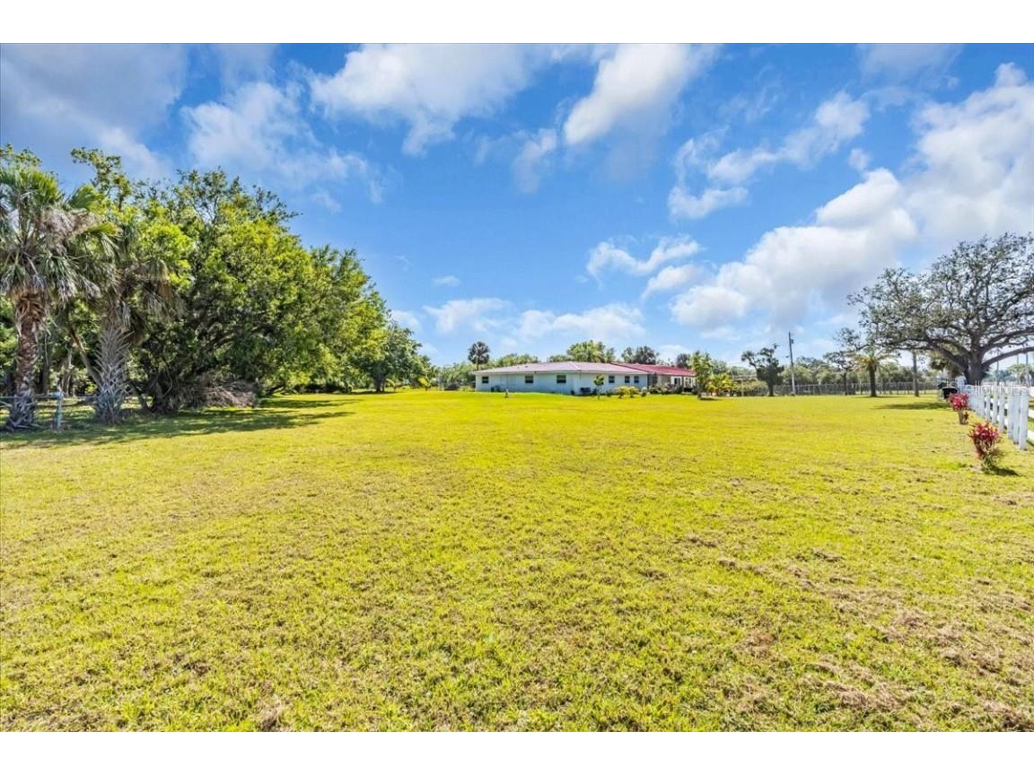 2211 Englewood Road Englewood FL 34223 N6137940 image7