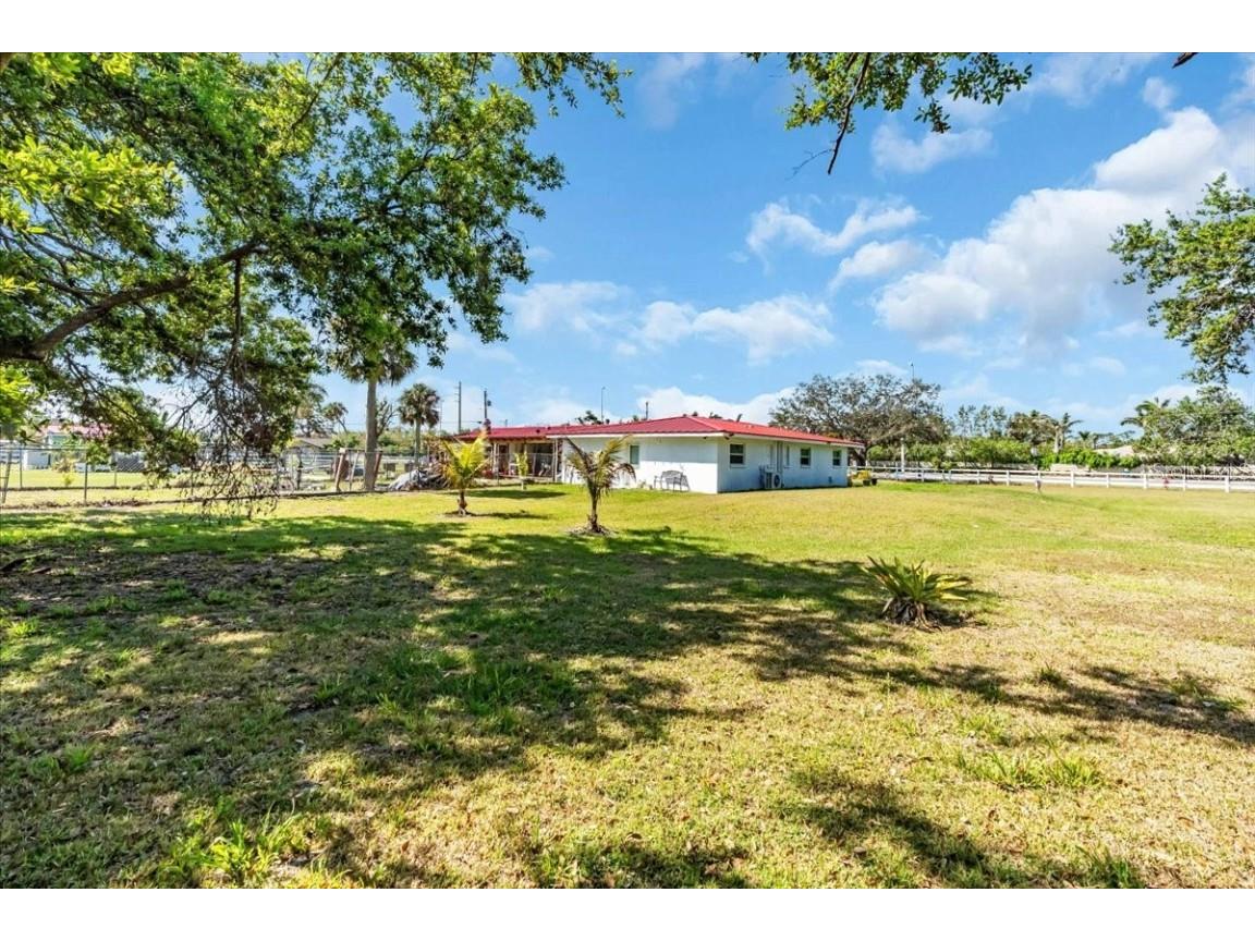 2211 Englewood Road Englewood FL 34223 N6137940 image9