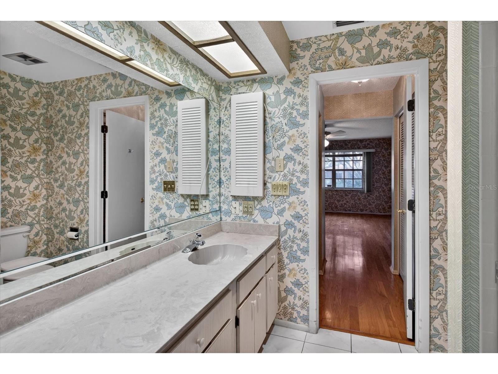 2211 Lark Circle W #D Palm Harbor FL 34684 - LAKE TARPON TB8456530 image25