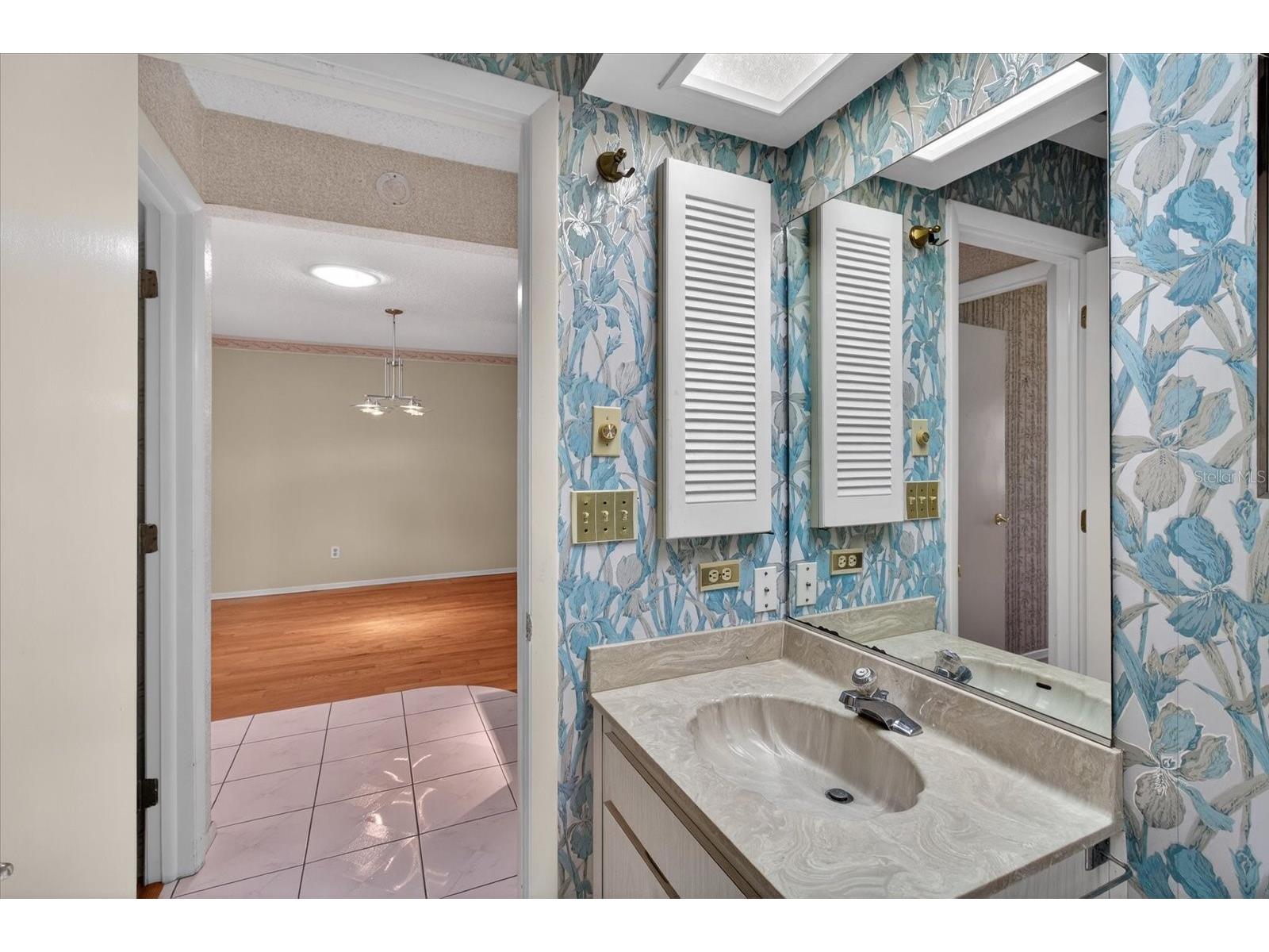 2211 Lark Circle W #D Palm Harbor FL 34684 - LAKE TARPON TB8456530 image30