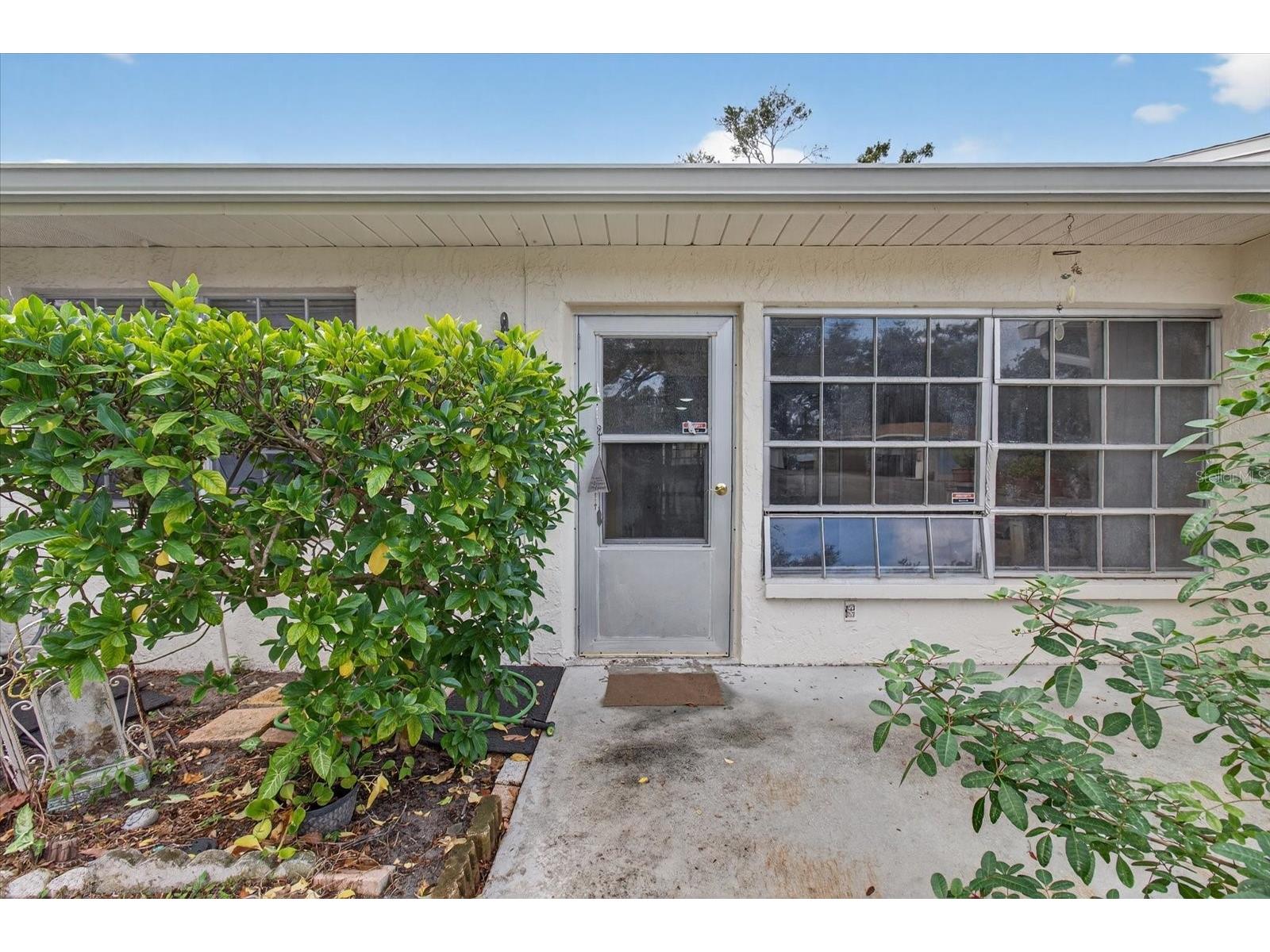 2211 Lark Circle W #D Palm Harbor FL 34684 - LAKE TARPON TB8456530 image37