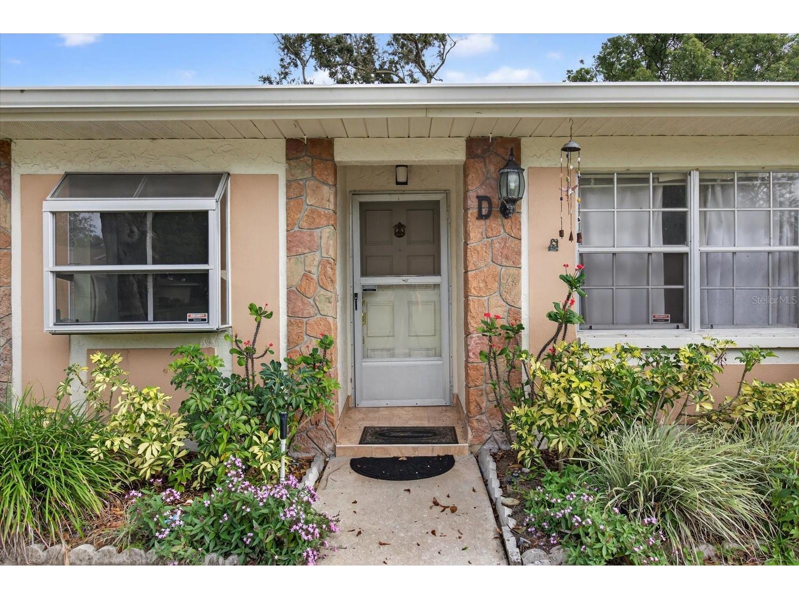 2211 Lark Circle W #D Palm Harbor FL 34684 - LAKE TARPON TB8456530 image5