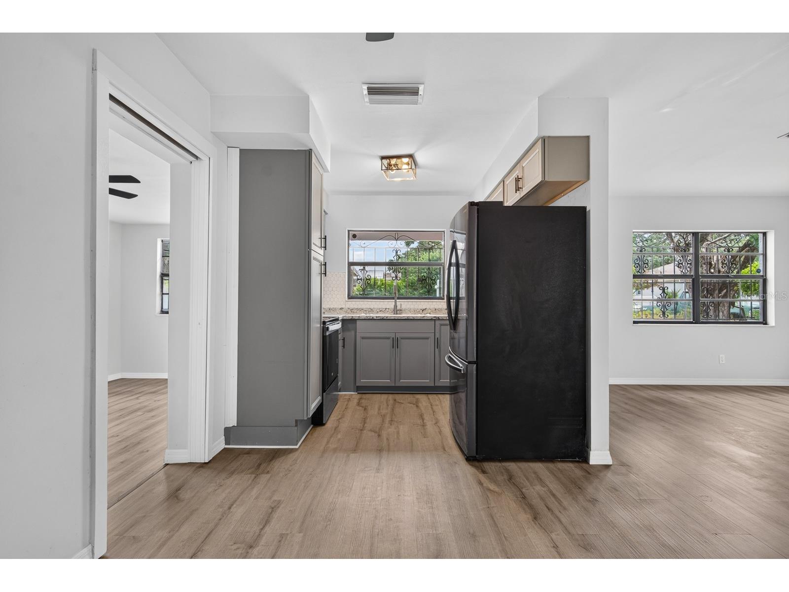 2211 Mallory Avenue Tampa FL 33605 TB8526455 image10