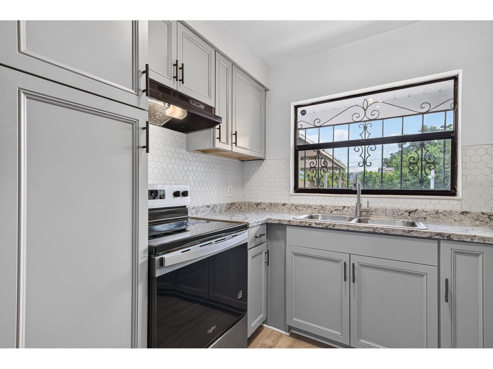 2211 Mallory Avenue Tampa FL 33605 TB8526455 image14