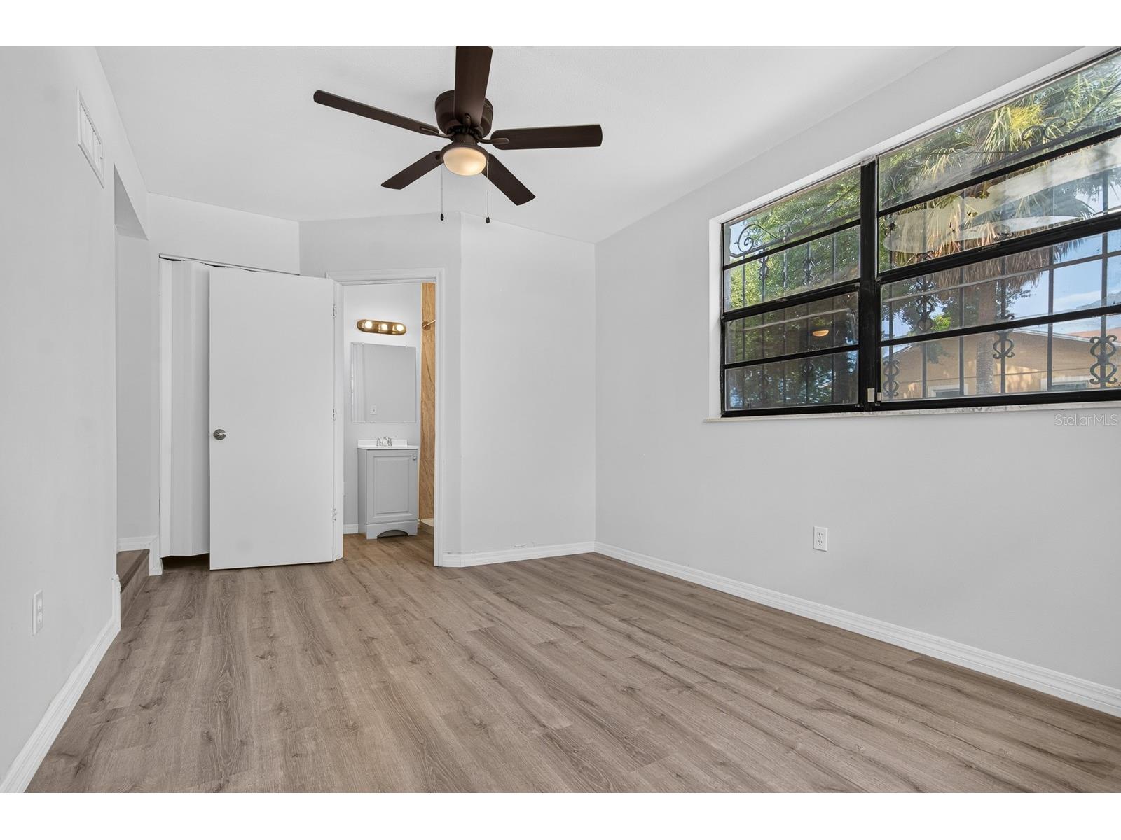 2211 Mallory Avenue Tampa FL 33605 TB8526455 image17