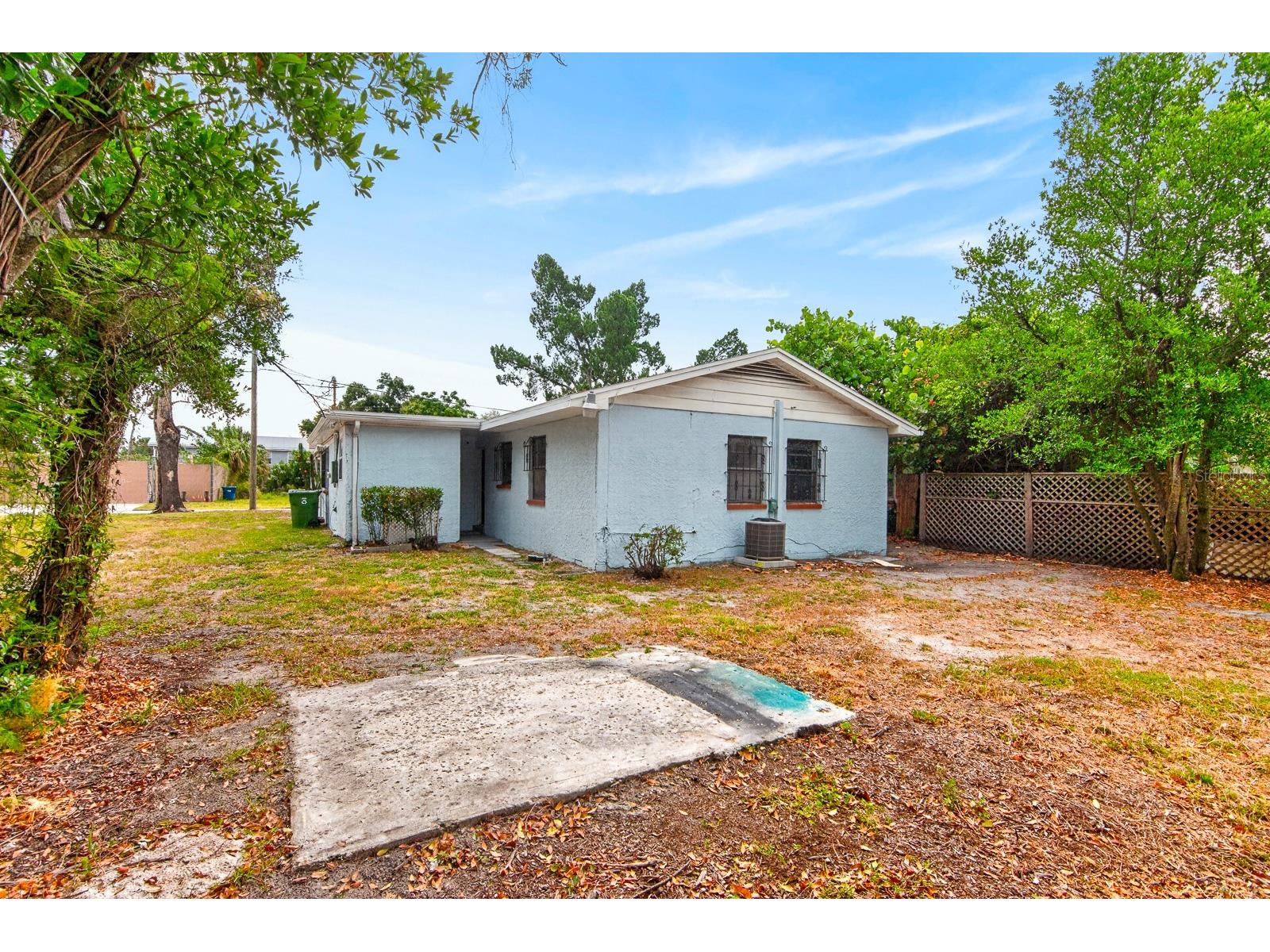 2211 Mallory Avenue Tampa FL 33605 TB8526455 image32