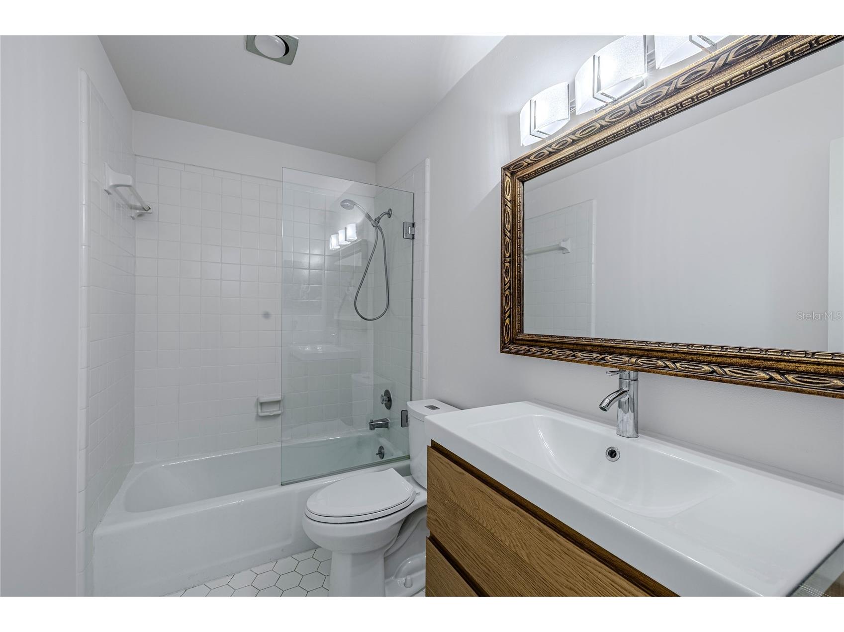2211 Mcmahon Court #1045 Orlando FL 32812 O6392139 image21