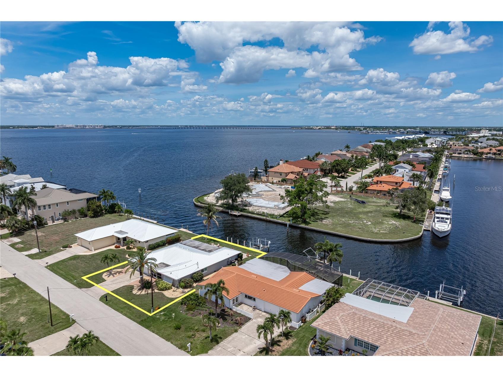 2211 Palm Tree Drive Punta Gorda FL 33950 - POMPANO INLET CANAL C7527082 image1