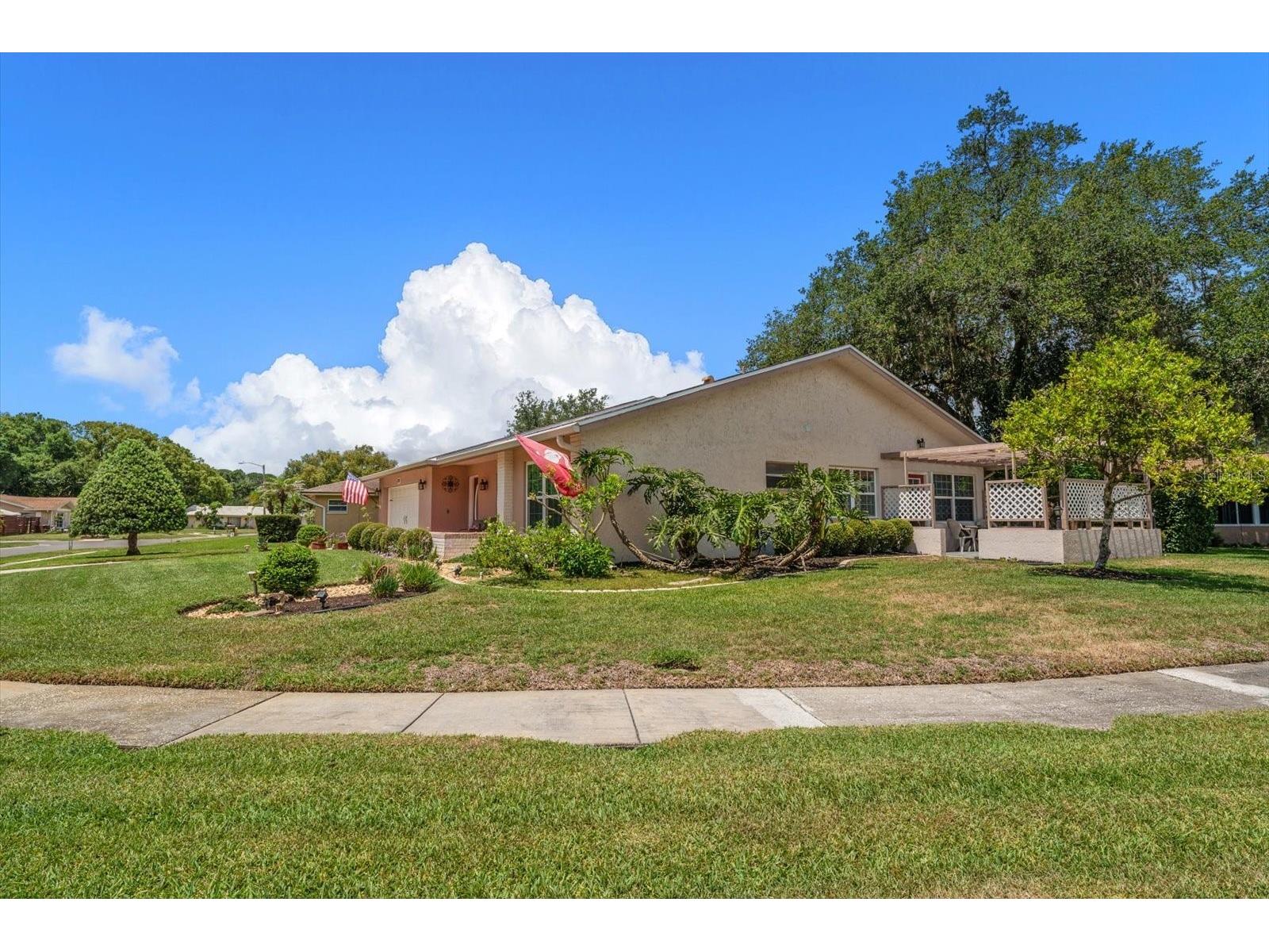 2211 Portside Passage Palm Harbor FL 34685 TB8519351 image40