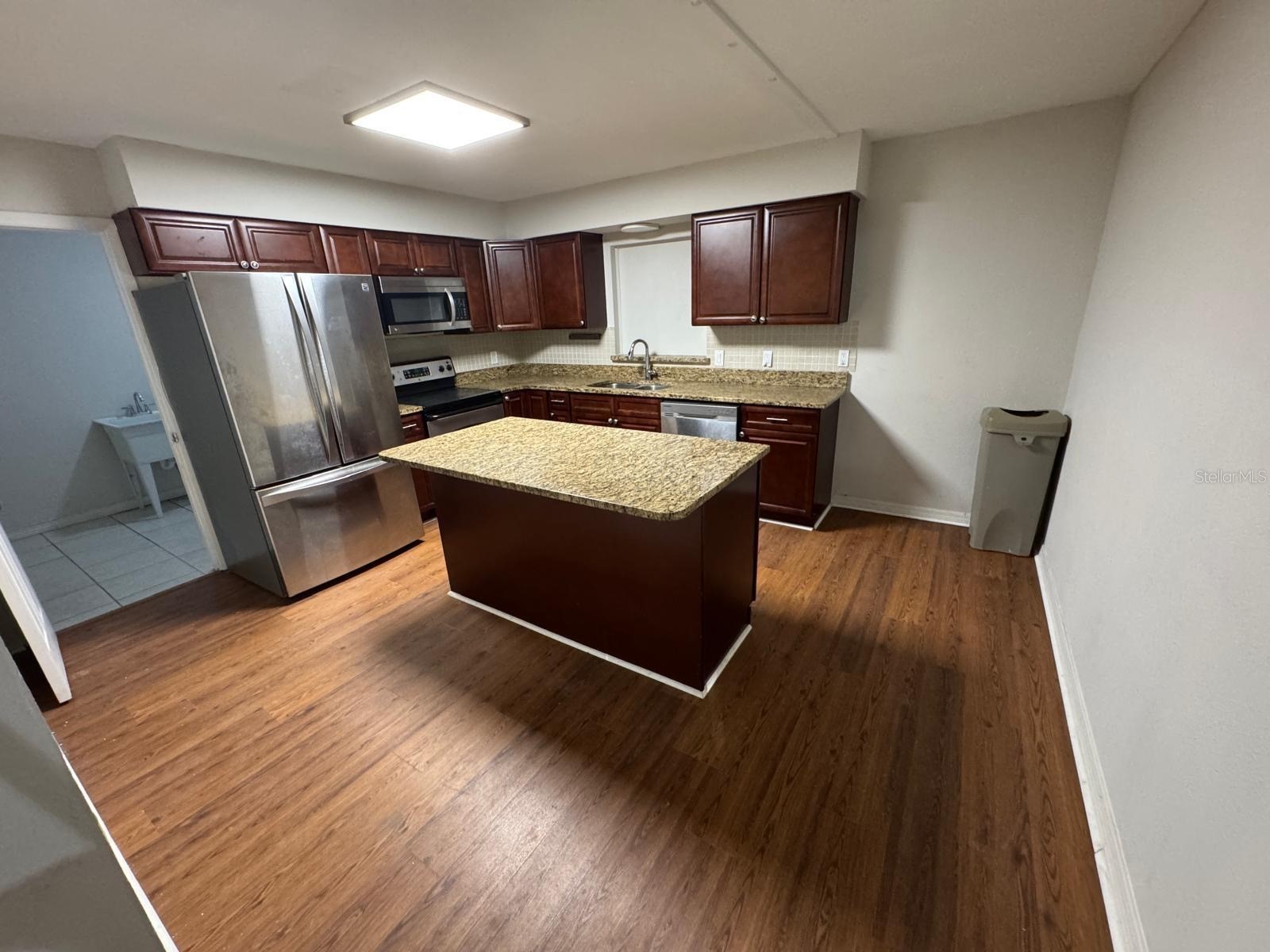 2211 Sunny View Dr Oviedo FL 32765 O6372911 image4