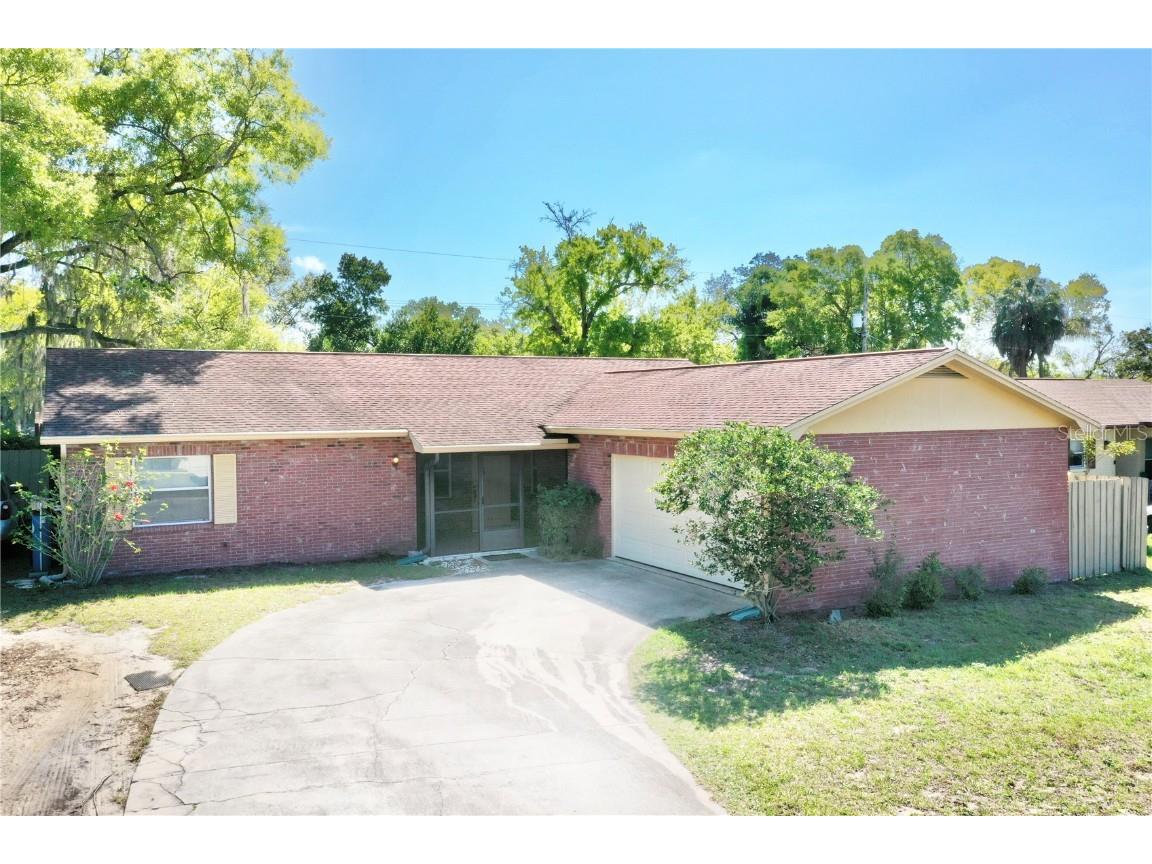 2211 Tanglewood Way Brandon FL 33511 U8234733 image1