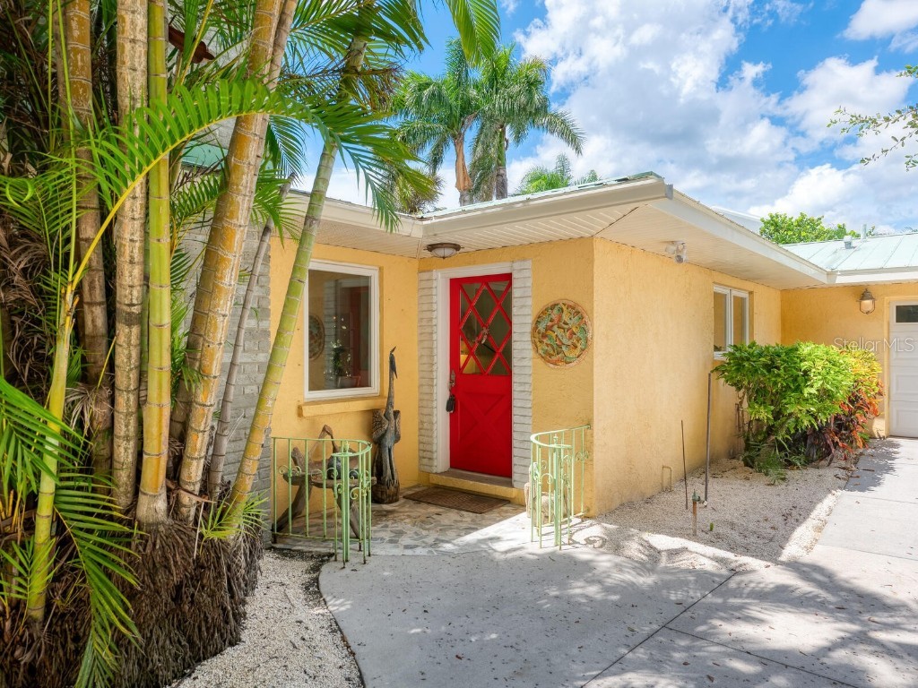 2212 6th Street W Palmetto FL 34221 - MANATEE RIVER A4642402 image2