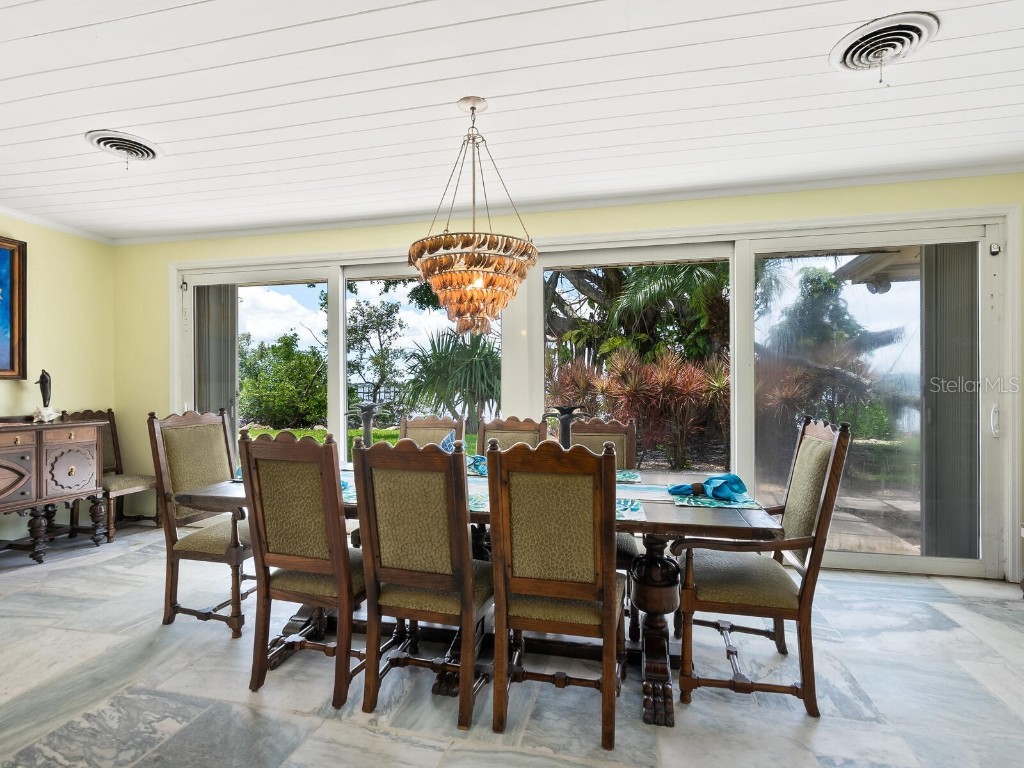 2212 6th Street W Palmetto FL 34221 - MANATEE RIVER A4642402 image8