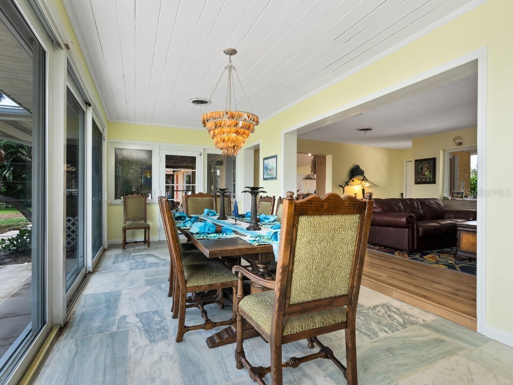 2212 6th Street W Palmetto FL 34221 - MANATEE RIVER A4642402 image9