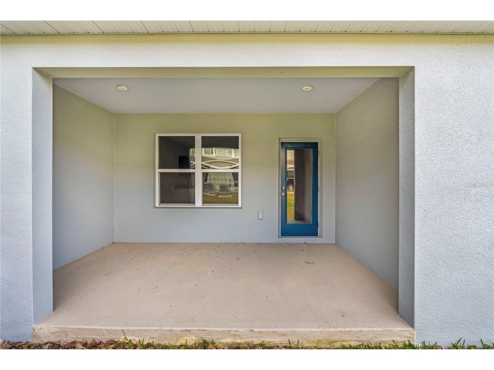 2212 Fluorescent Way South Daytona FL 32119 V4946328 image15