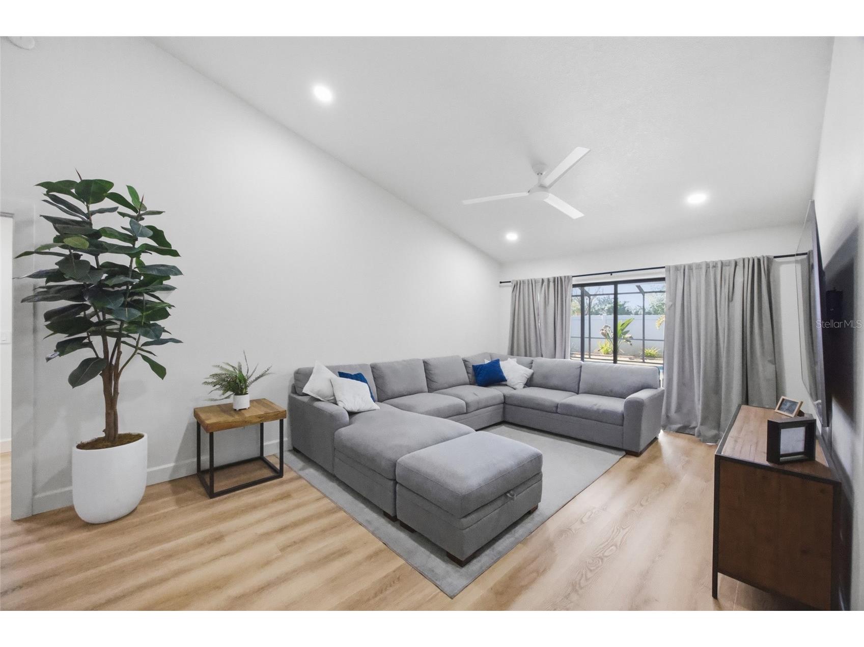 2212 Lake Bay Way Brandon FL 33511 TB8494501 image6