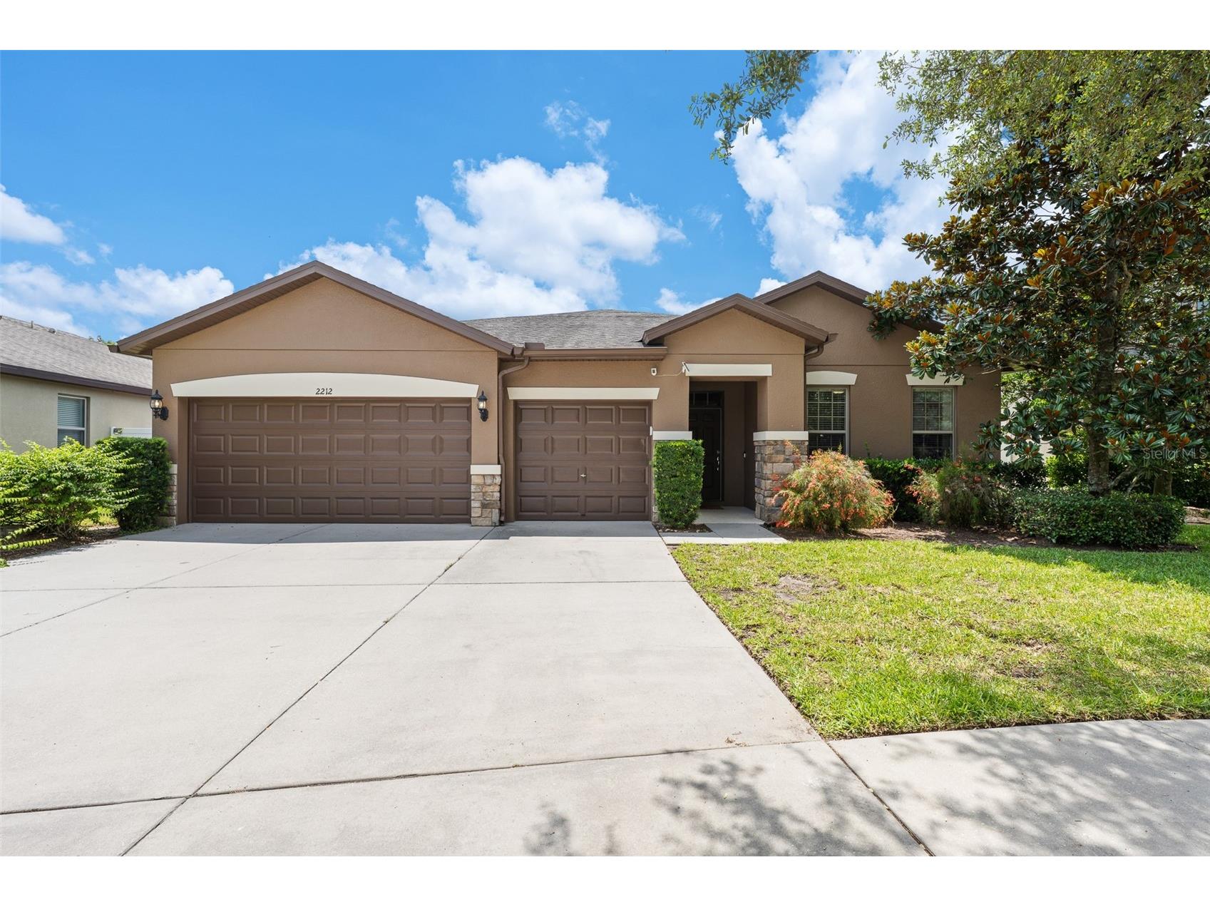 2212 Landside Drive Valrico FL 33594 TB8519820 image1