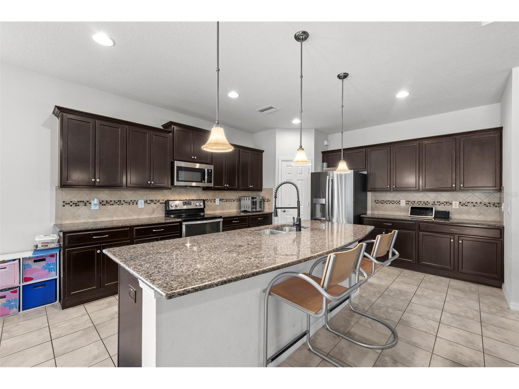 2212 Landside Drive Valrico FL 33594 TB8519820 image10