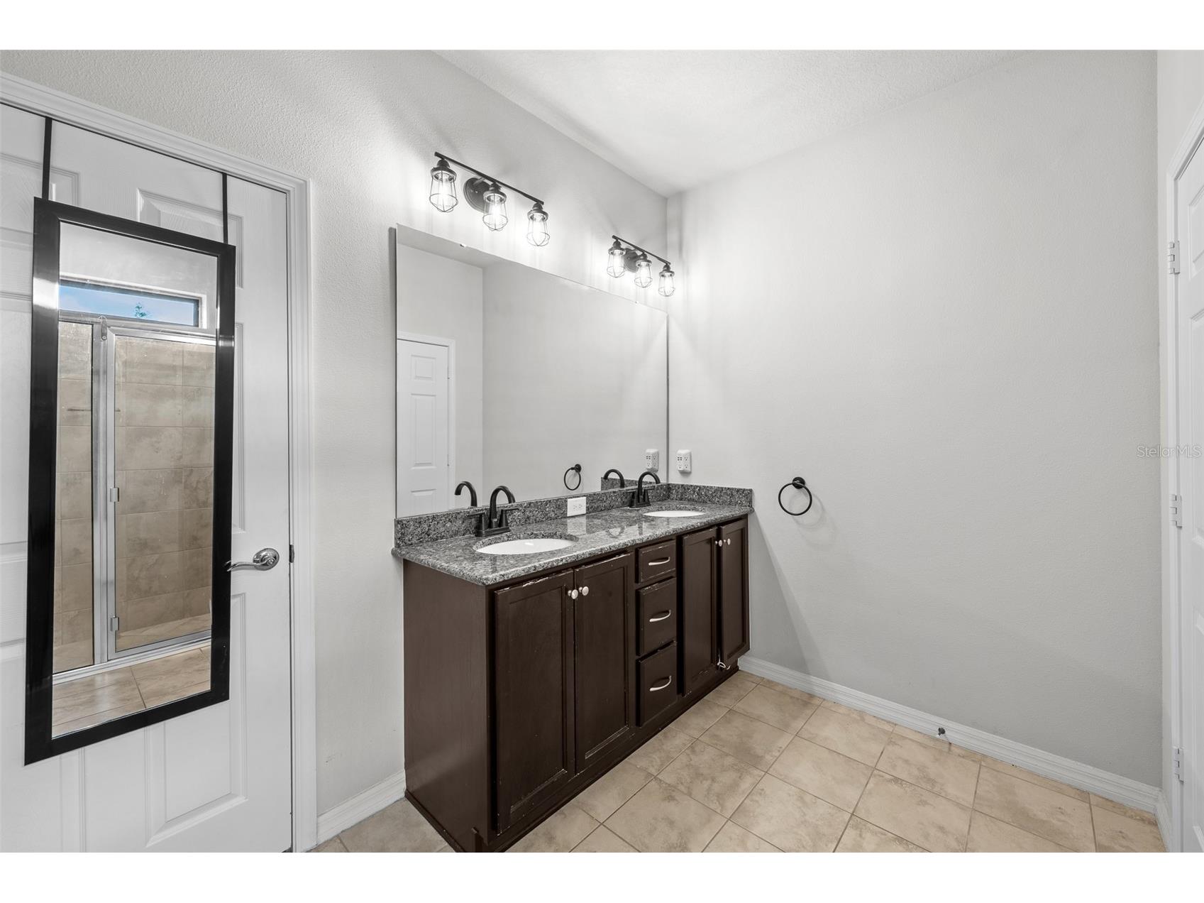 2212 Landside Drive Valrico FL 33594 TB8519820 image19