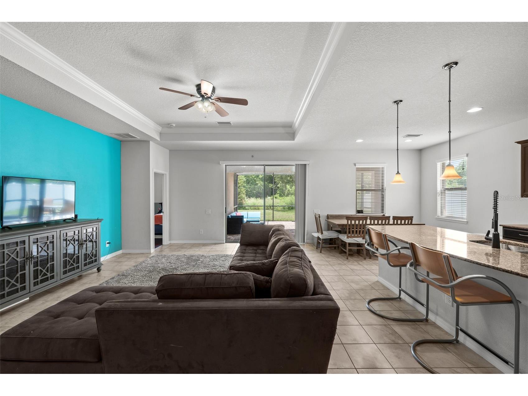 2212 Landside Drive Valrico FL 33594 TB8519820 image9