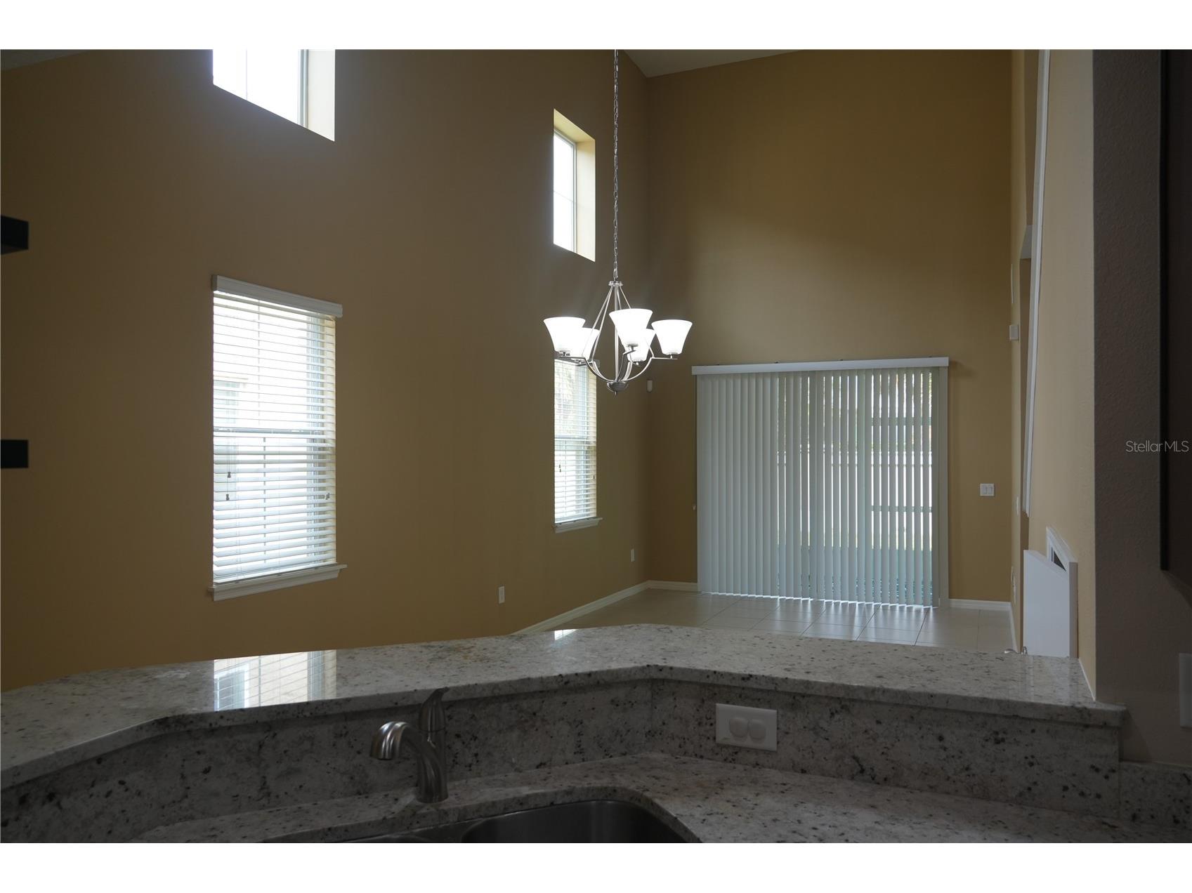 2212 Lennox Dale Lane Brandon FL 33510 TB8527360 image6