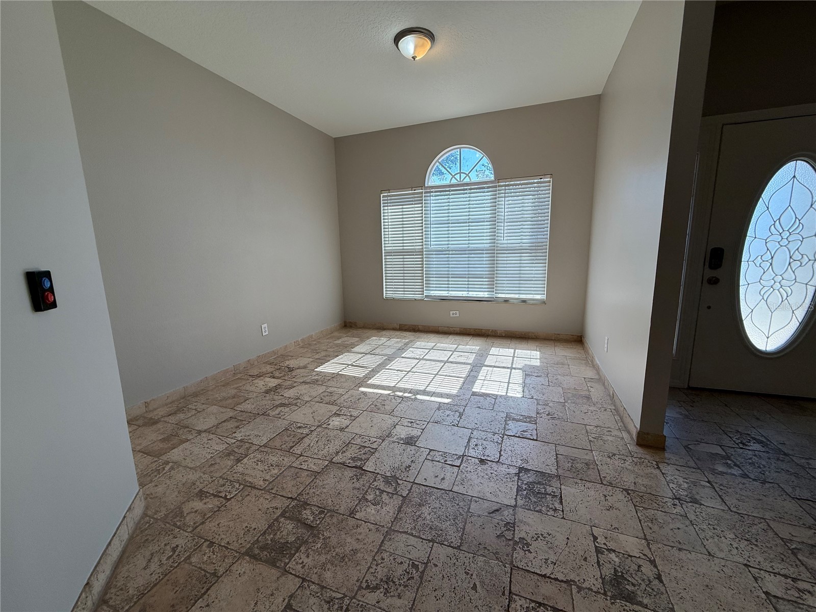 2212 Misty Ridge Lane Valrico FL 33594 TB8509136 image2