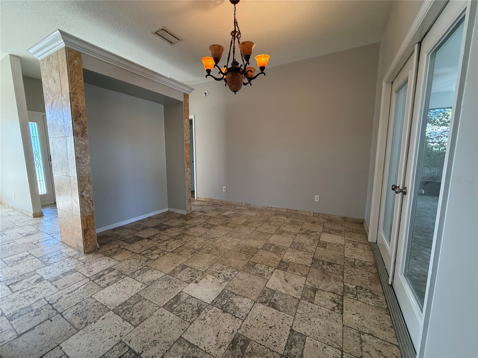 2212 Misty Ridge Lane Valrico FL 33594 TB8509136 image4