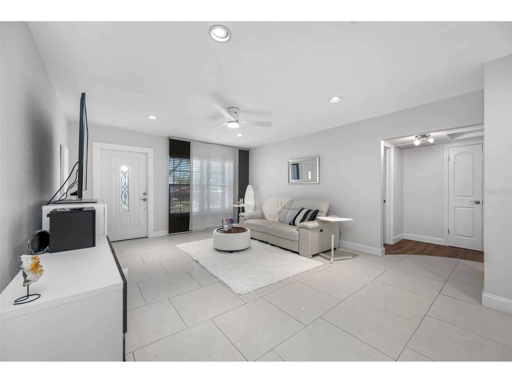 2212 NE Coachman Road Clearwater FL 33765 TB8491030 image14